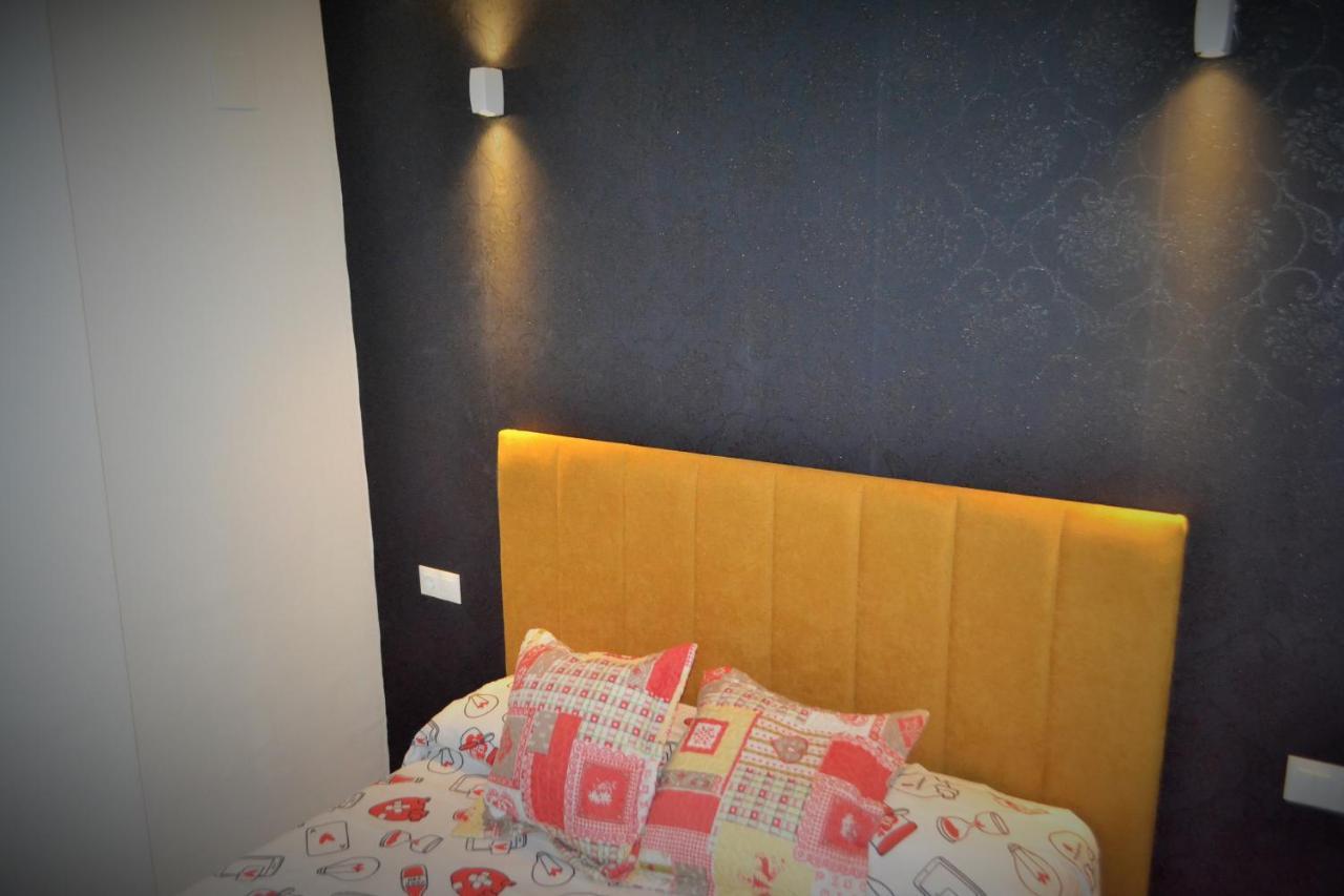 Vialia 2 Centro Apartment Малага Екстериор снимка